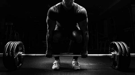 What I Learned from Deadlifting Every Day for a Month.